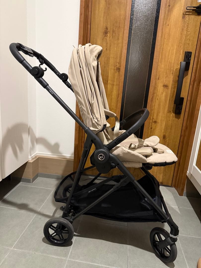 週末限定セール中【美品】　サイベックス　ベビーカー　メリオカーボン ベージュ