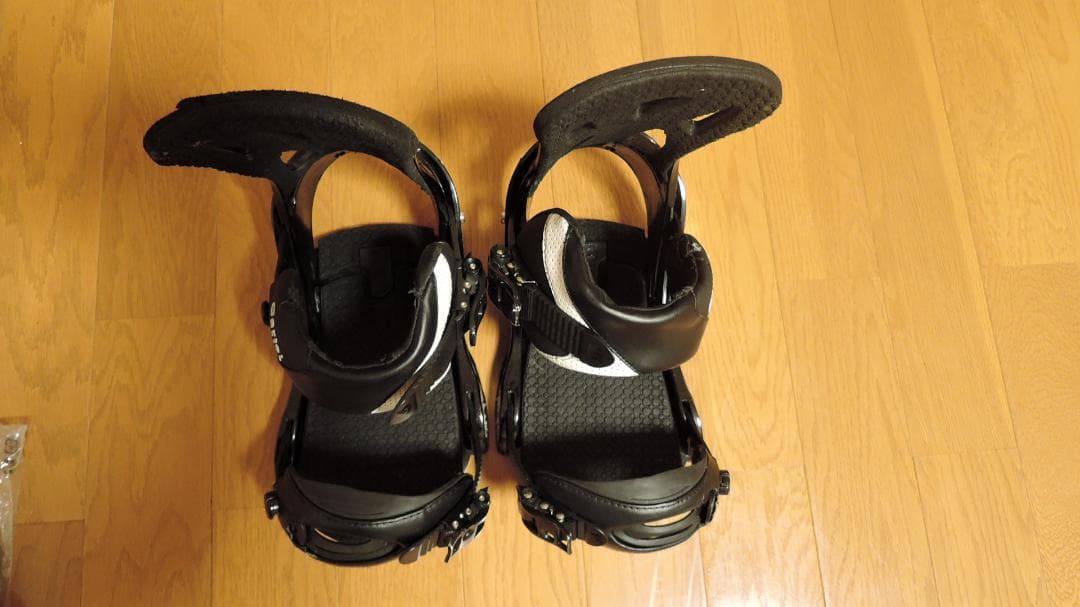 BURTON Cartel size:M　バートン ビンディング カーテル