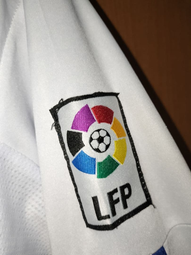 レアル・マドリード 10/11 ホーム ユニフォーム #23 エジル XLサイズ