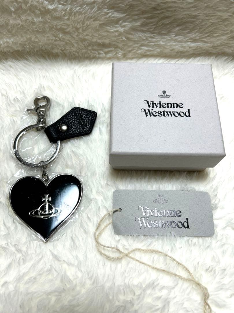 新品未使用 ヴィヴィアンウエストウッド ハート キーホルダー キーリング 正規品