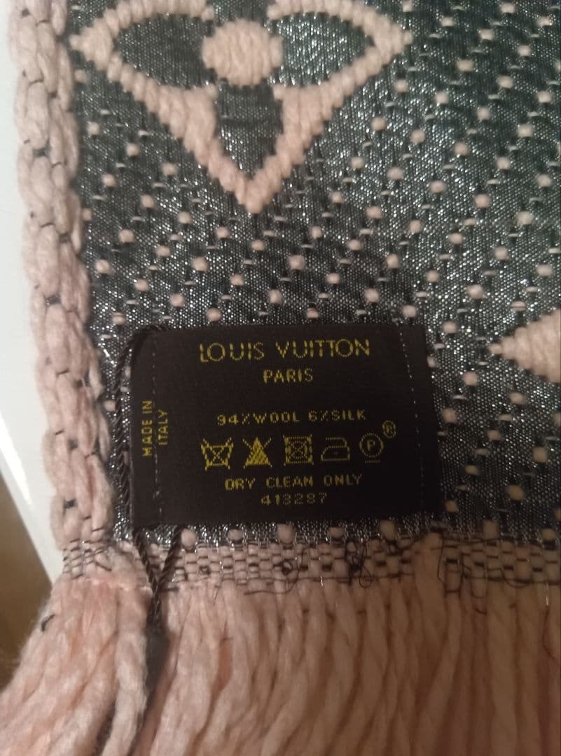 Louisvuitton リバーシブル マフラー ピンク ダークグレー
