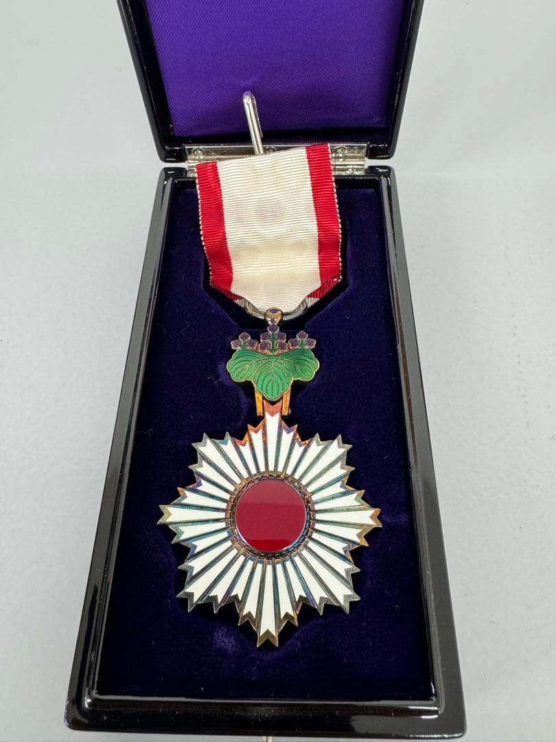 勲章 勲五等単光旭日章