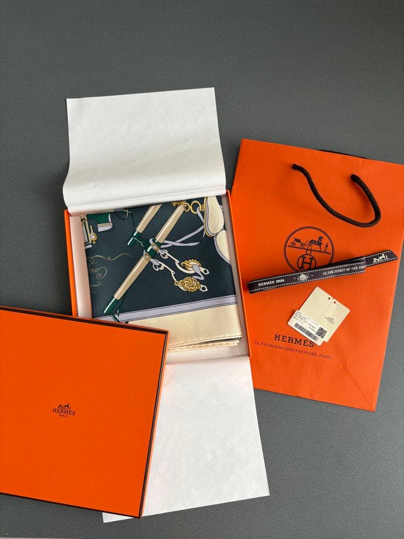 エルメス HERMES カレ 70 パロニエ ダークグリーン シルクスカーフ