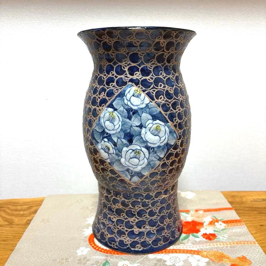 味乗窯　椿文　花瓶