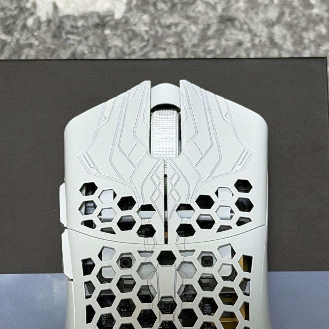 【開封のみ】Finalmouse ULX Frostlord Medium