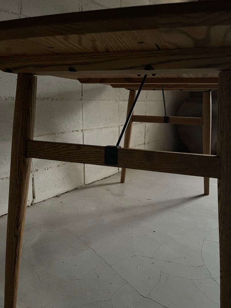 美品　MOMO natural モモナチュラル　オーク無垢材　ダイニングテーブル