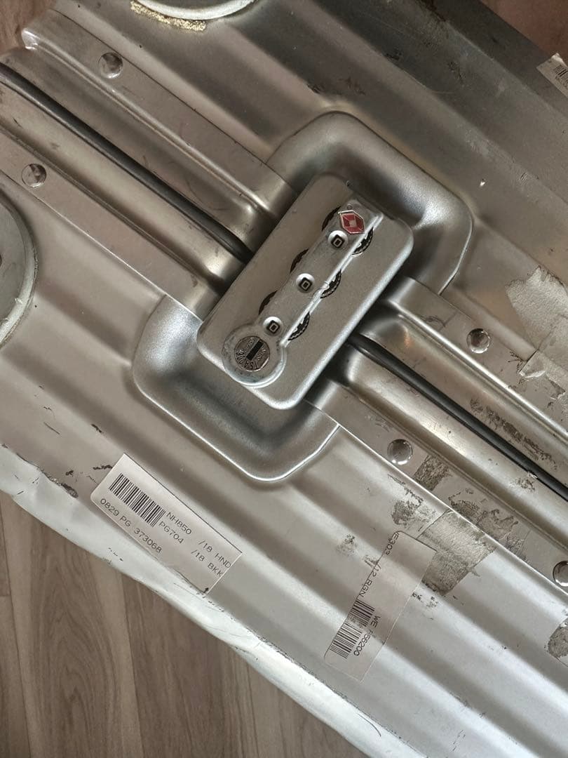 RIMOWA トパーズ　アルミ製　大型