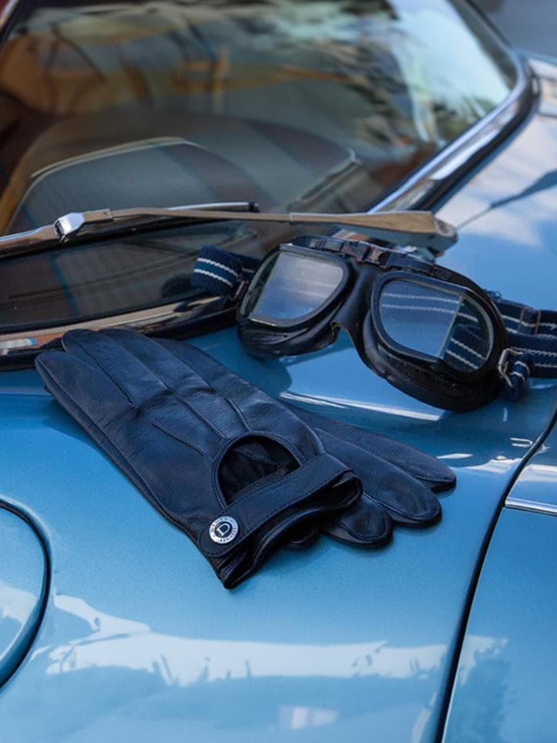 Dents（デンツ）　革手袋　ドライビンググローブ　廃番品　新品