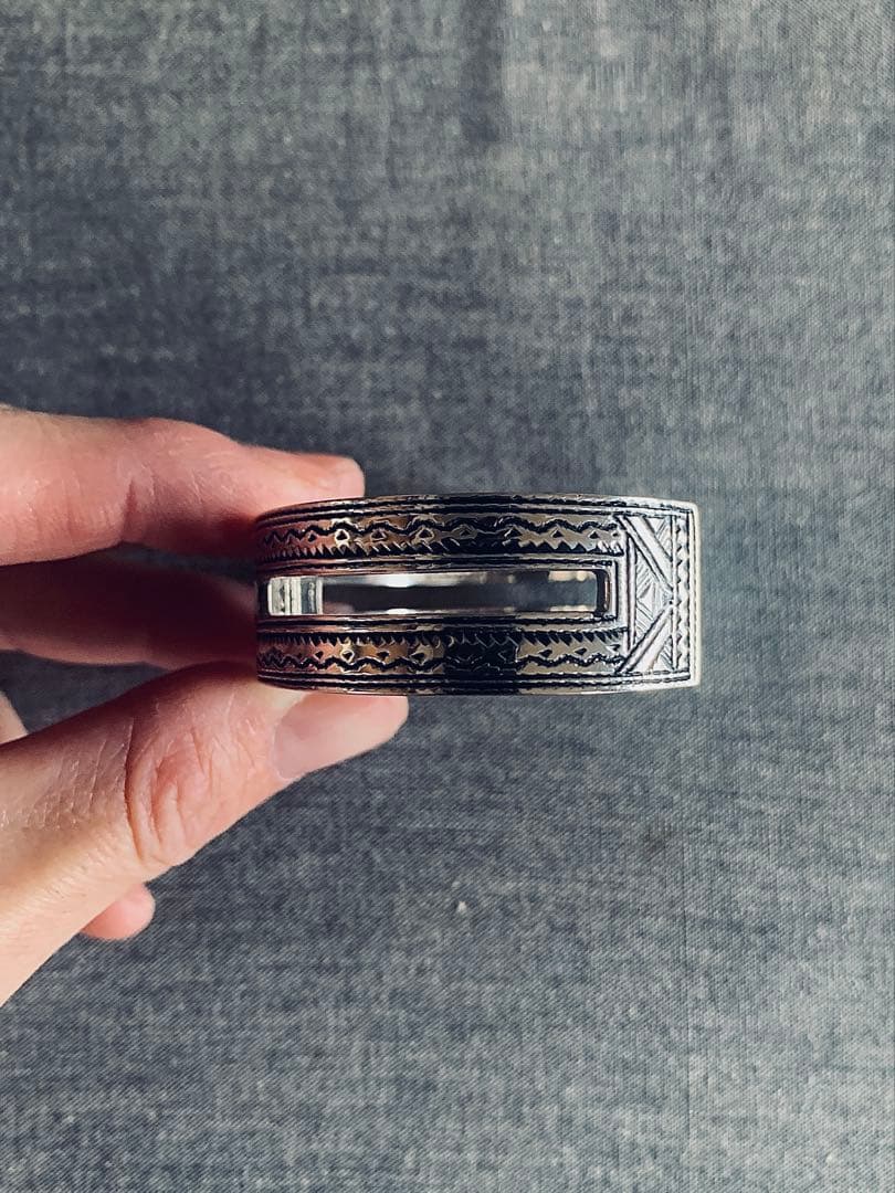 HERMES エルメス　トゥアレグ　バングル　T4