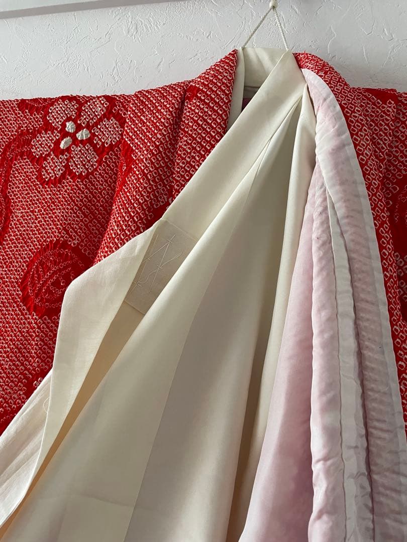 美品　七五三　3歳　正絹総絞りのお着物セット　正絹白地のちりめん被布　手毬