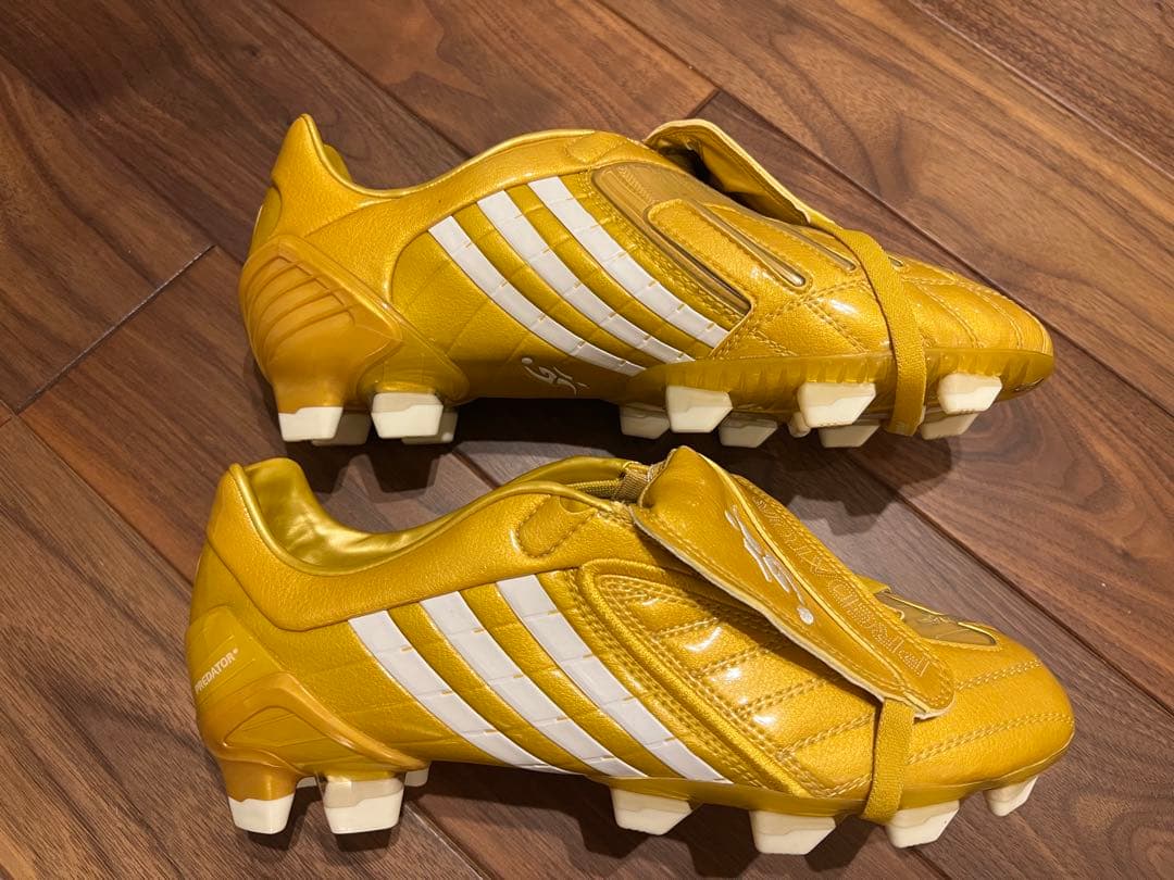 新品 adidas PREDATOR POWERSWERVE TRX FG