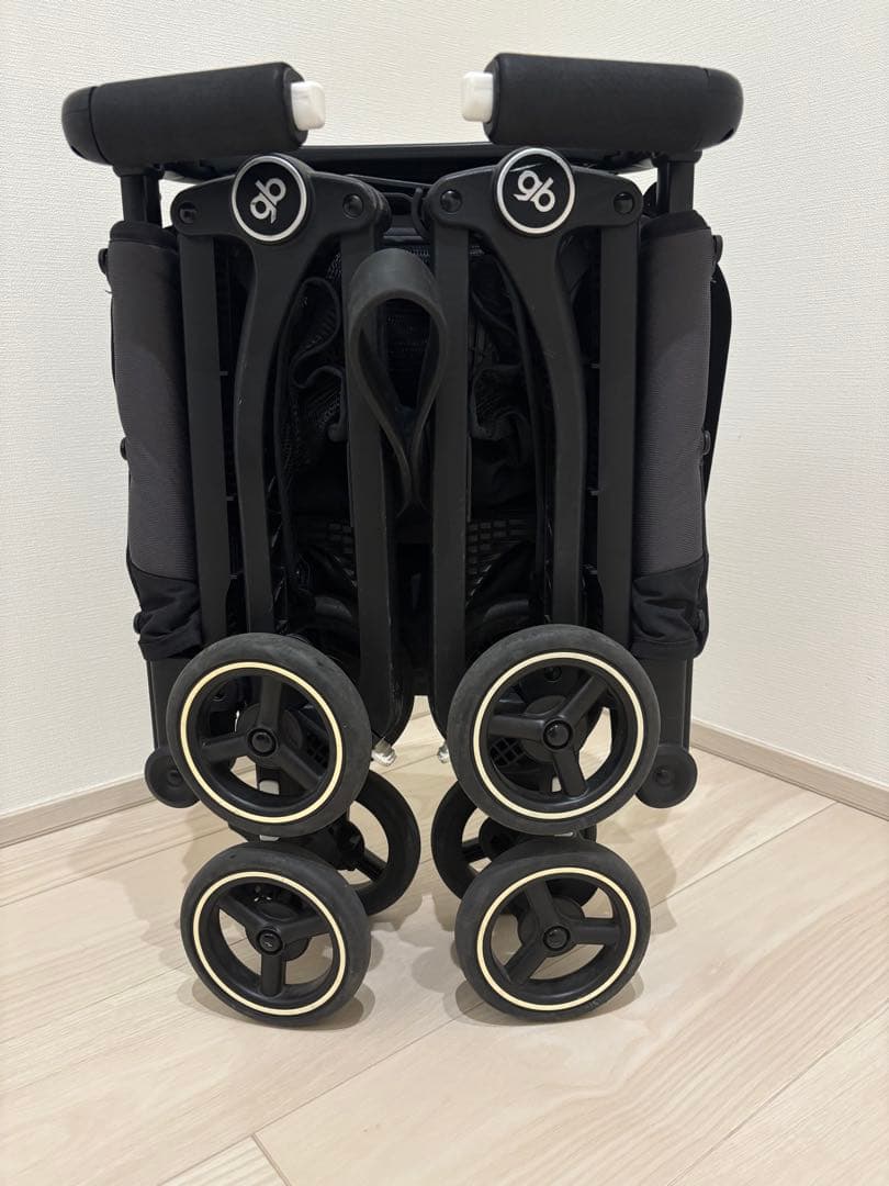 ポキット　折りたたみ式ベビーカー ブラック