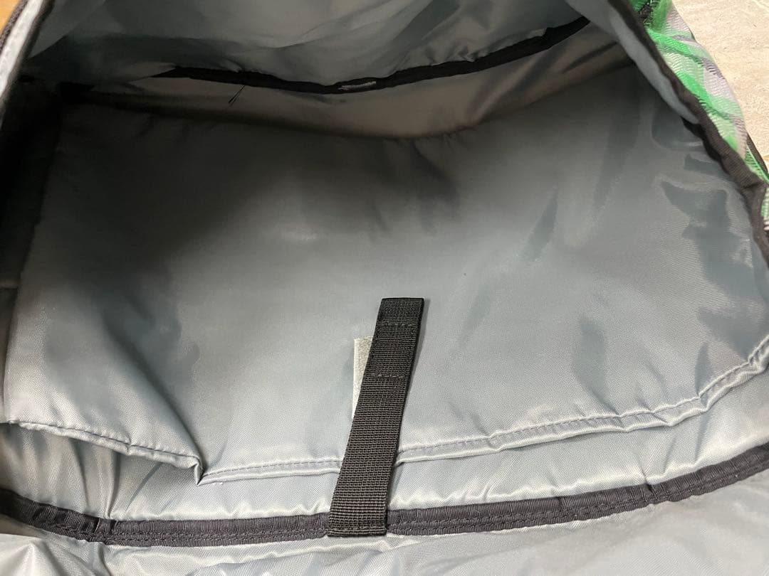 90s DAKINE ダカイン　メッセンジャーバック　チェック　y2k 緑　黒