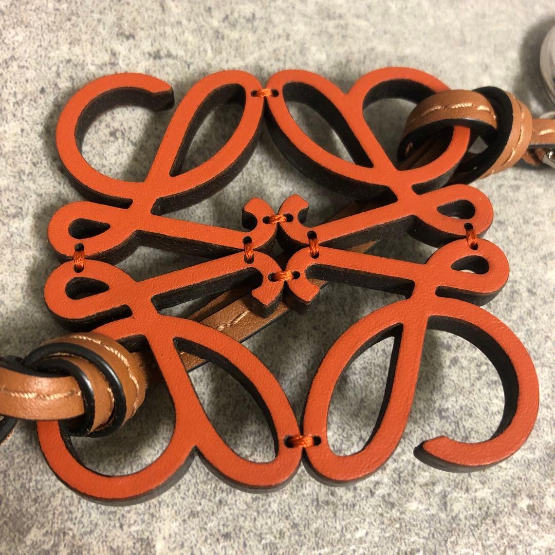 フォロー割■LOEWEロエベアナグラムチャーム スラップキーリング キーホルダー