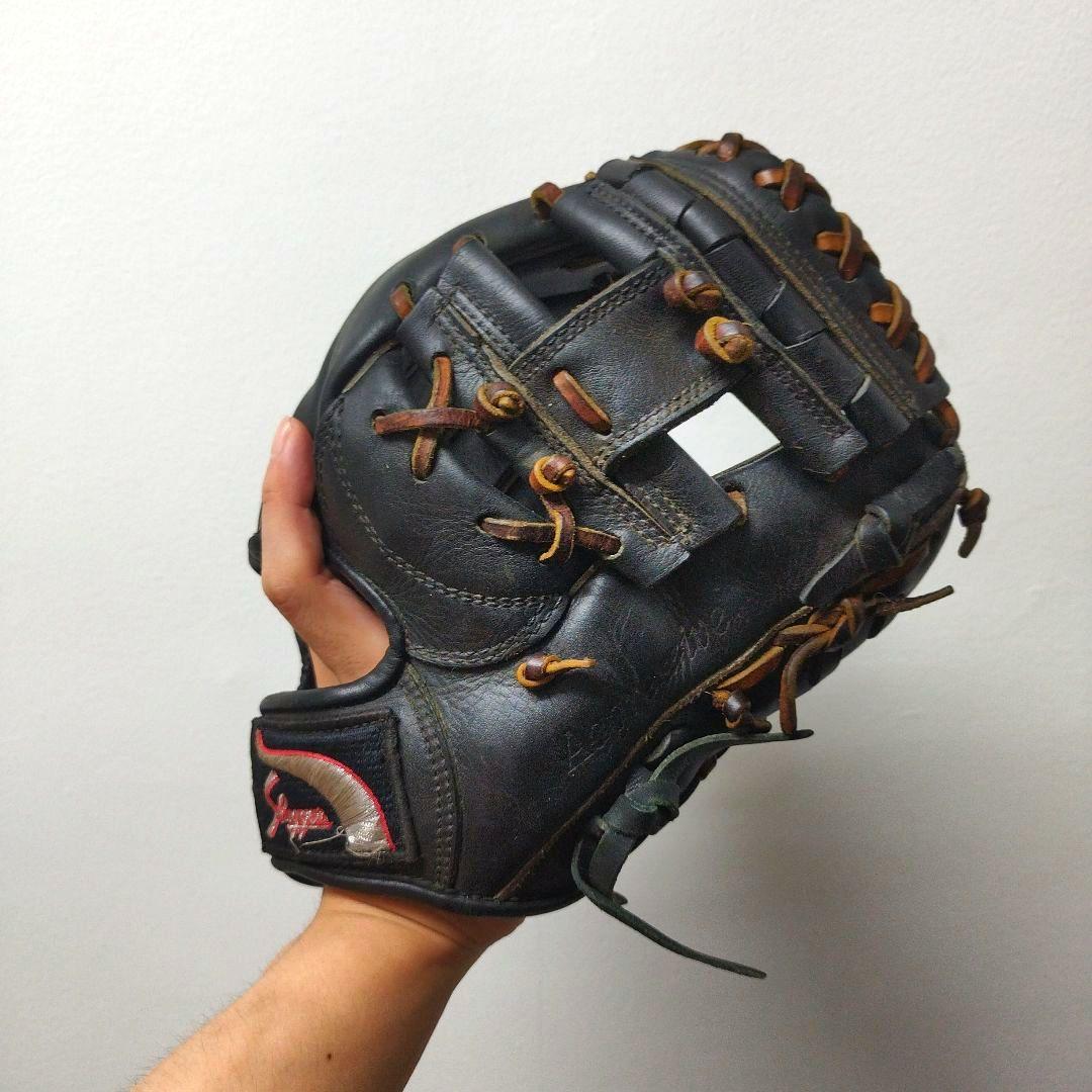 326 スラッガー 即戦力 型良 軟式 内野手用グローブ