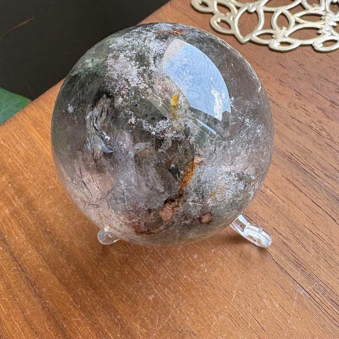 天然石 ガーデンクォーツのスフィア直径57ミリ