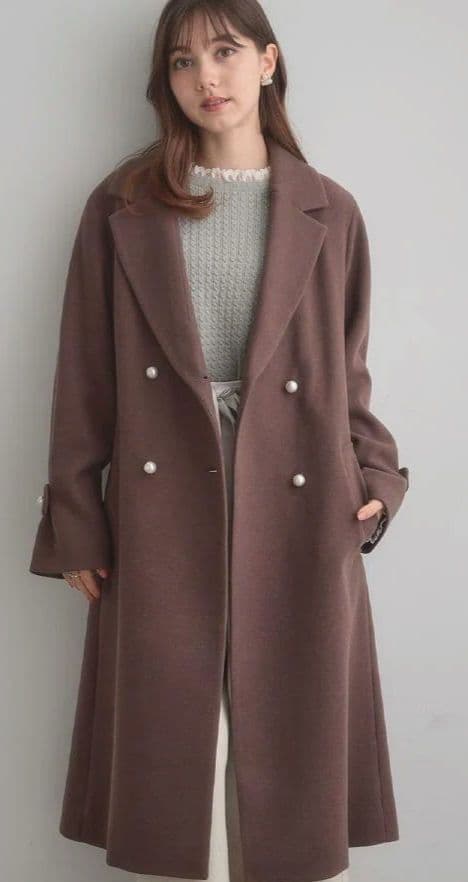 【12月25日までの出品】クチュールブローチ　パール調釦チェスターコート