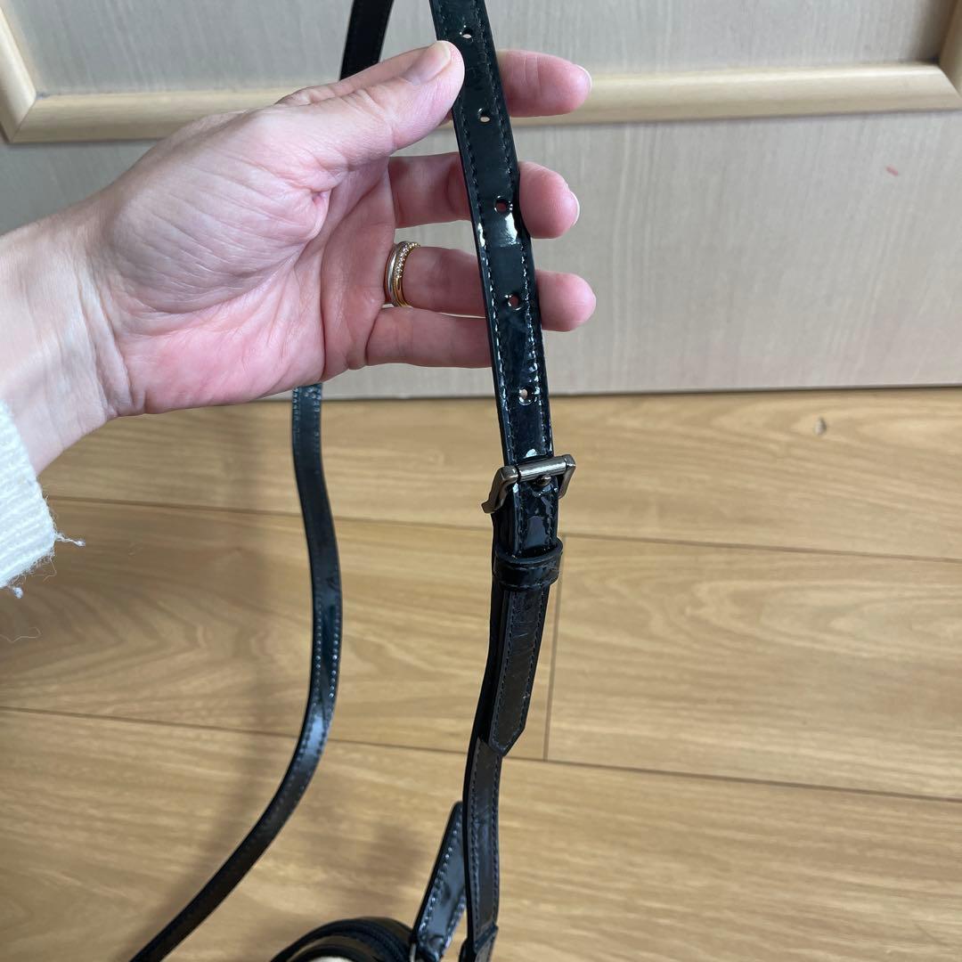 BURBERRY ハート型ショルダーバッグ　キッズ　エナメル　レア♪バーバリー