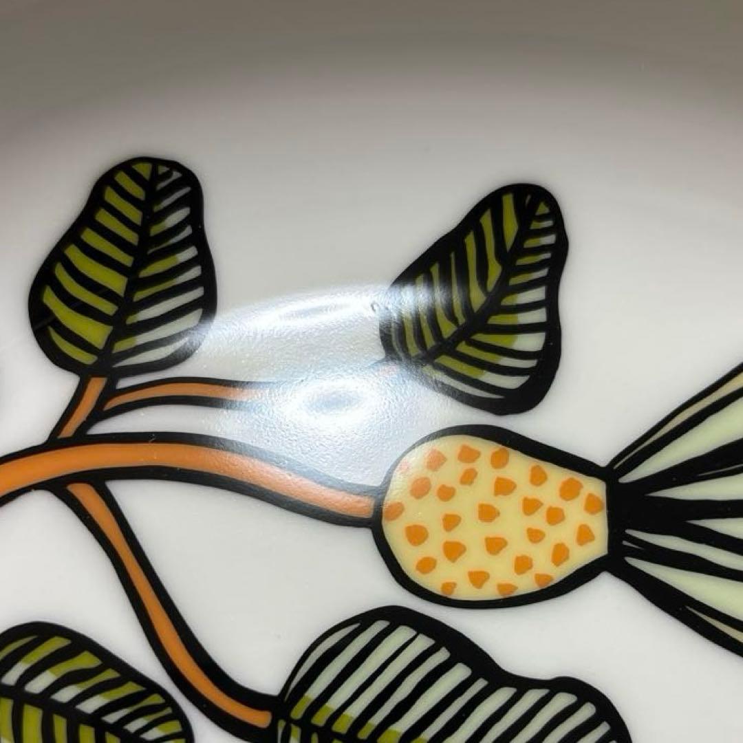 新品　マリメッコ　ティアラ　食器セット