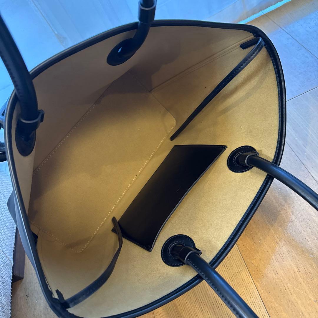 VASIC 黒トートバッグ