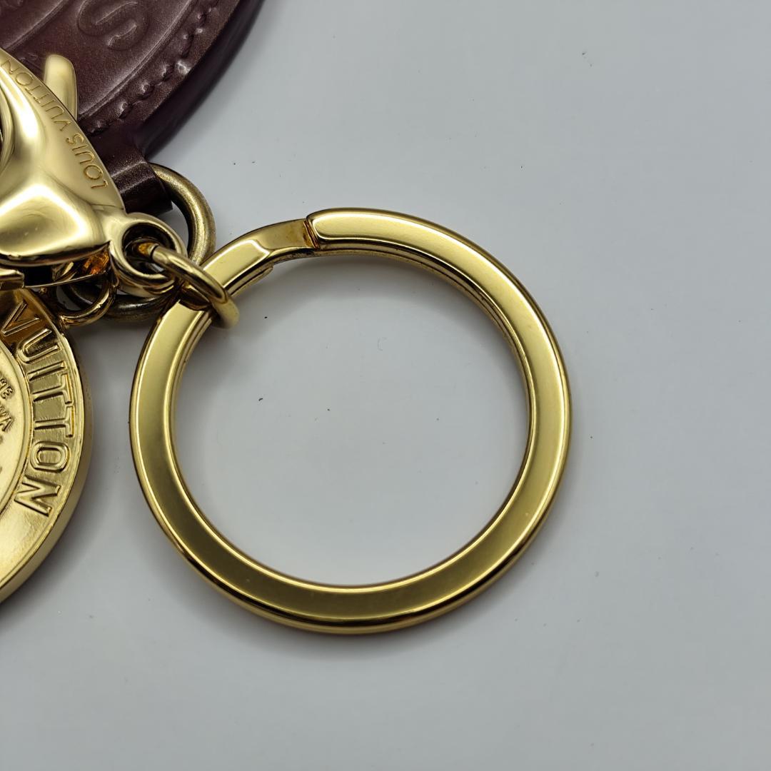 鑑定済・極美品ルイヴィトン ヴェルニ ポルトクレロン キーホルダーバックチャーム