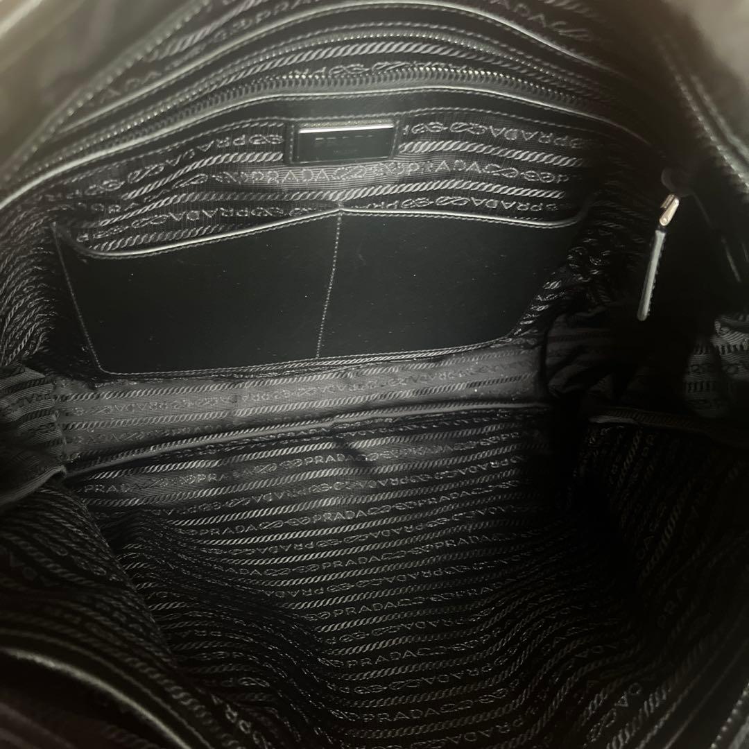 プラダ　バッグ　正規品　サフィアーノ　トートA4　まち付き