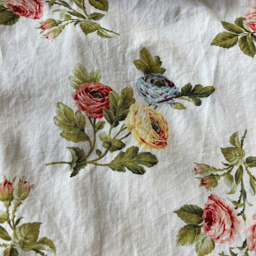 カネコイサオ　ワンダフルワールド　ロングスカート　アイボリー系　花柄