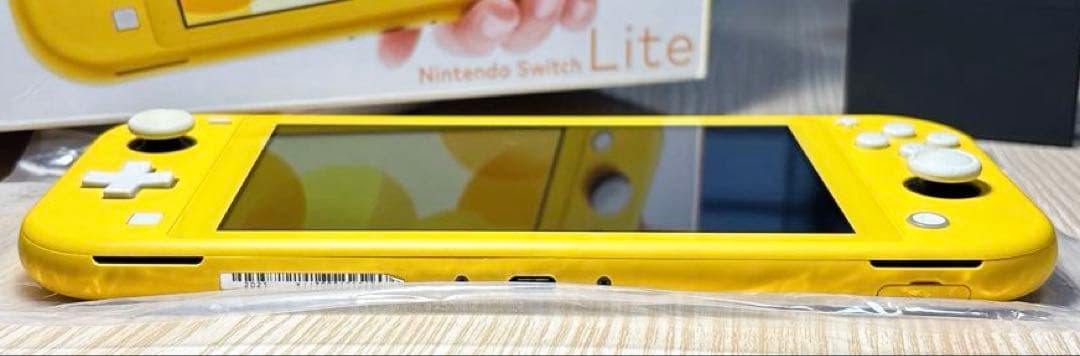 l*r様 Nintendo Switch Lite イエロー 本体　【ジャンク】