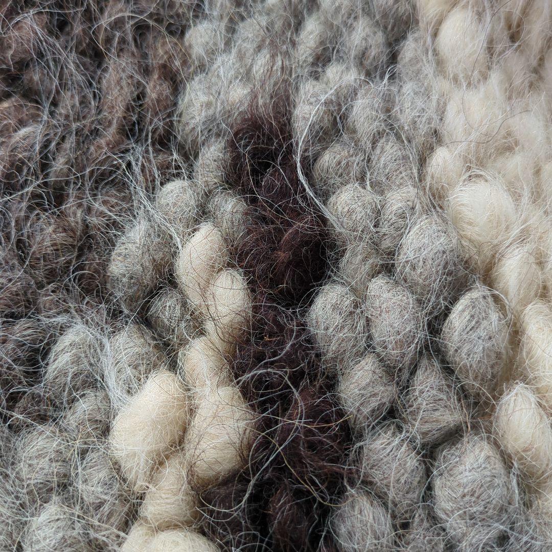 最終価格　羊毛　椅子敷　座布団　ペットベッド　ノッティング風