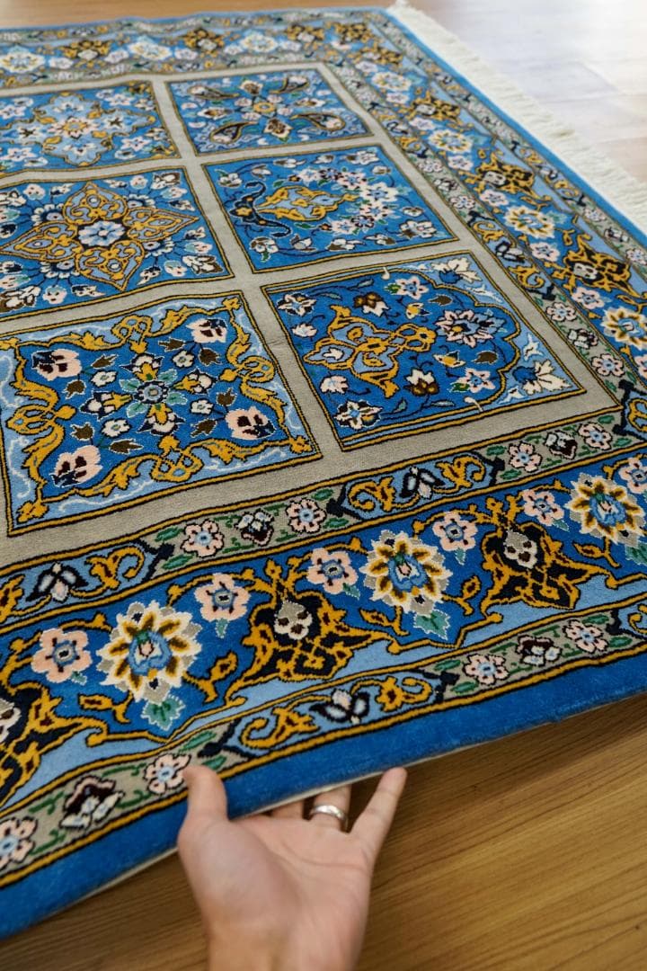 手織り ペルシャ絨毯 ナイン産 194×140cm