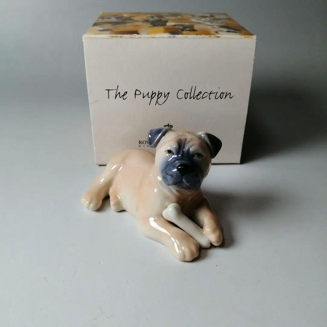ロイヤルコペンハーゲン　ボクサーフィギュリン犬　 12体のシリーズの１体で廃番品