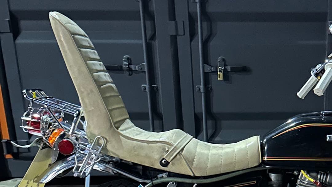 即日発送可　cb250t ホーク用 三段シート