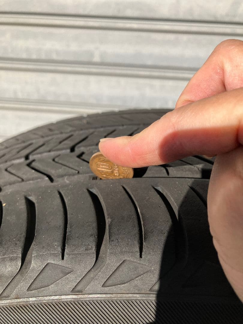 ヨコハマ オールシーズンタイヤ 【235/60/18】 2023年製