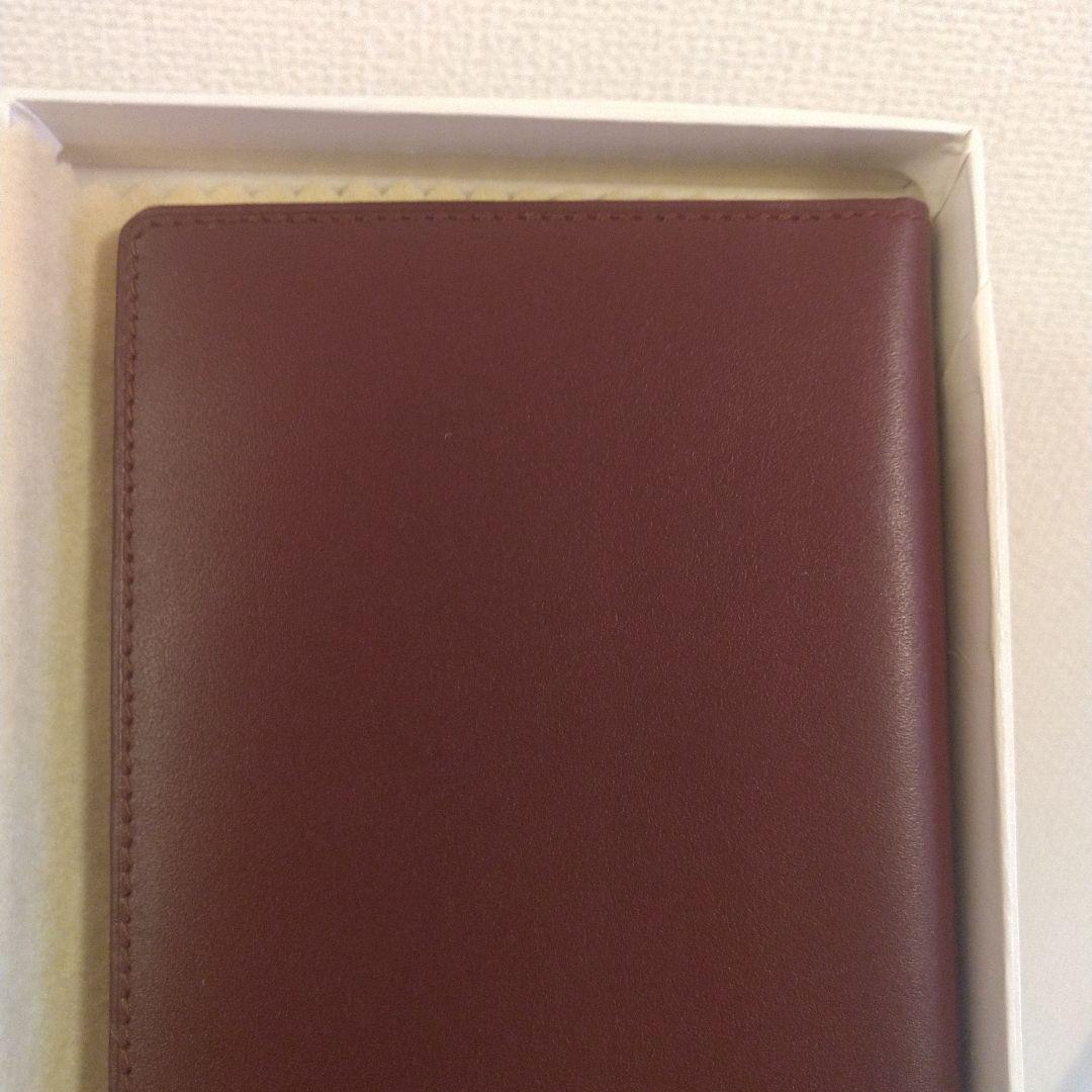 新品カルティエ長財布