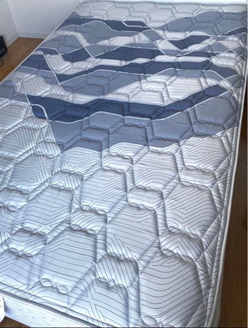 シモンズセミダブル スプリングマットレス