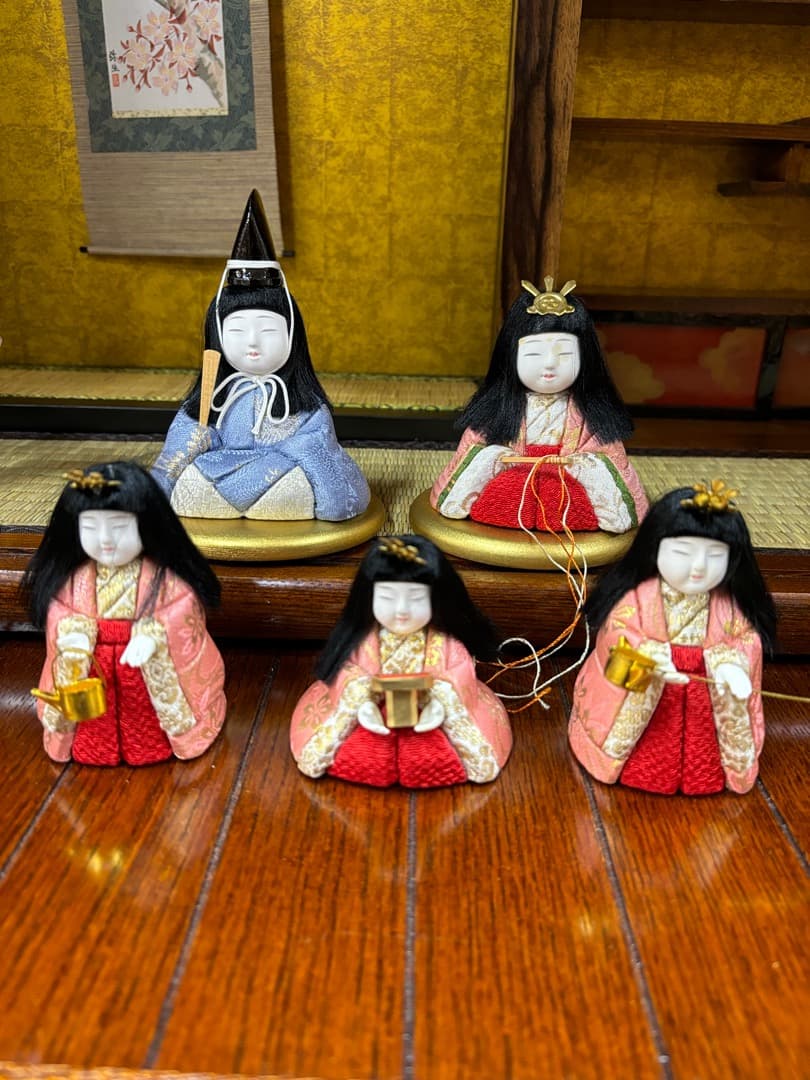 値下げします。雛人形　ひいな遊び　御床の間飾り　欅製
