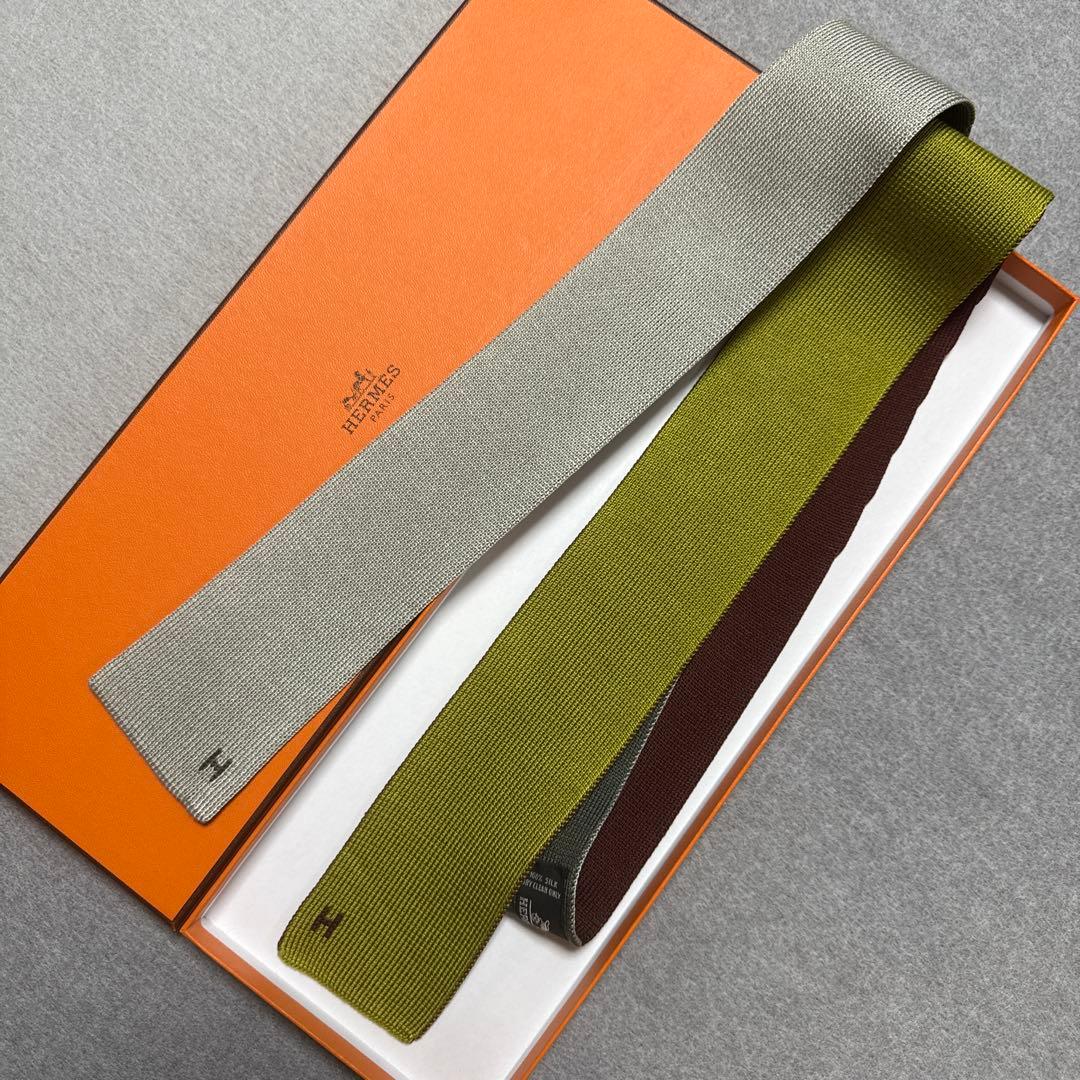 エルメス　ネクタイ　ニットタイ　4wax 緑エンジ・シルバー　無地　H柄