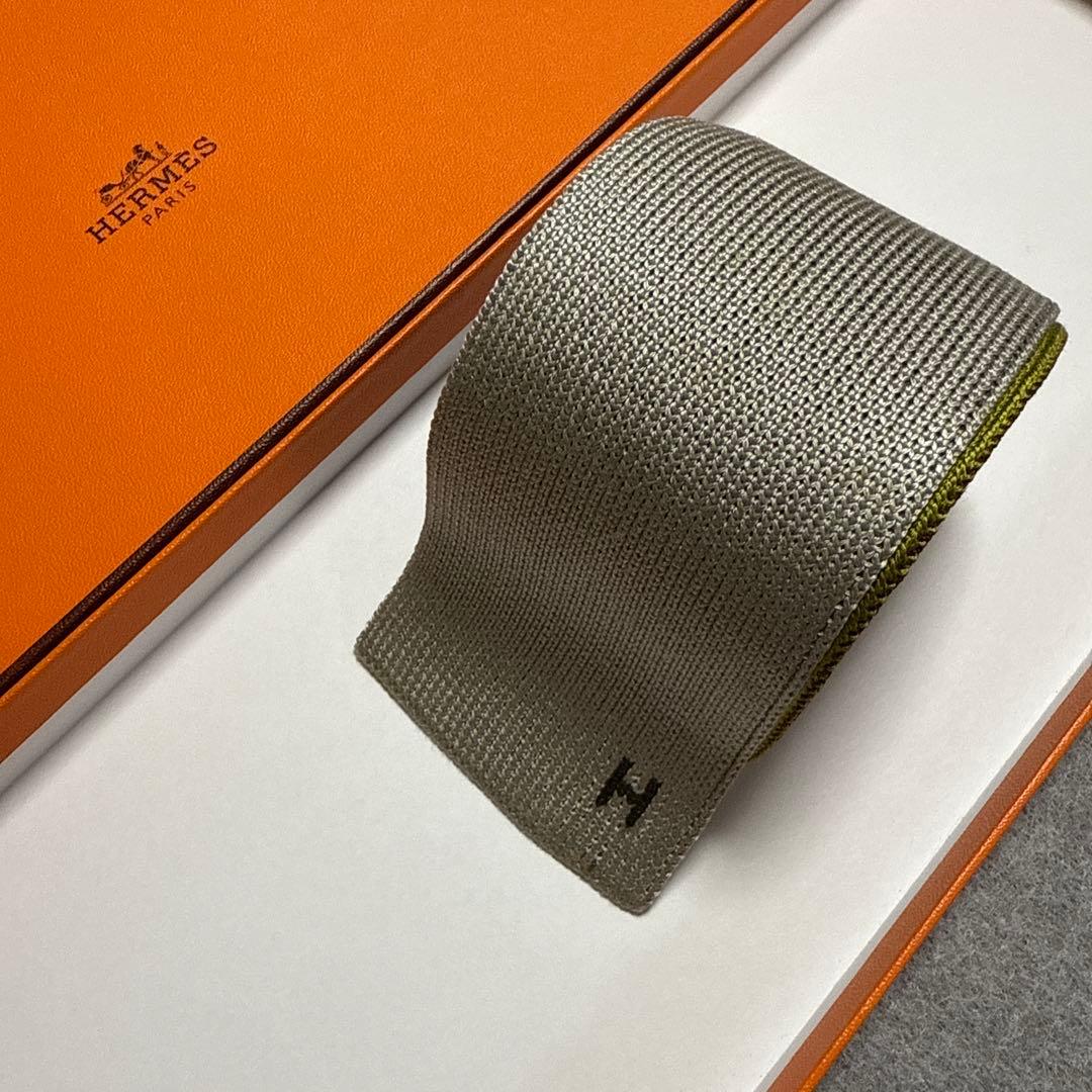 エルメス　ネクタイ　ニットタイ　4wax 緑エンジ・シルバー　無地　H柄