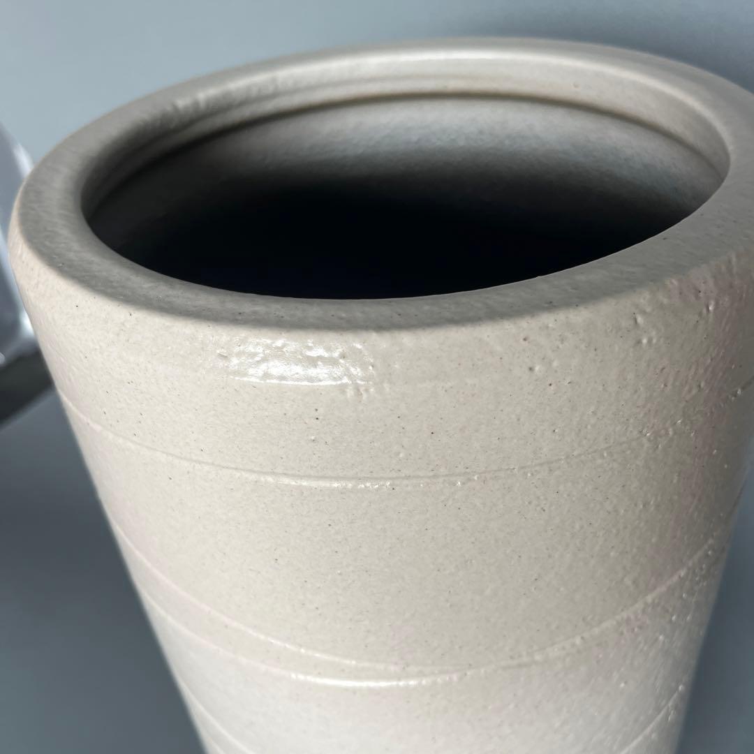 信楽焼傘立て  白釉らせん 高さ42cm