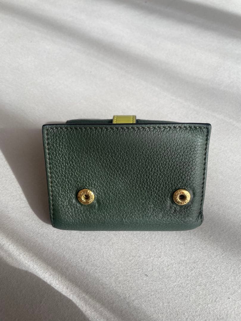 H*A様 LOEWE グリーン レザー 三つ折り財布