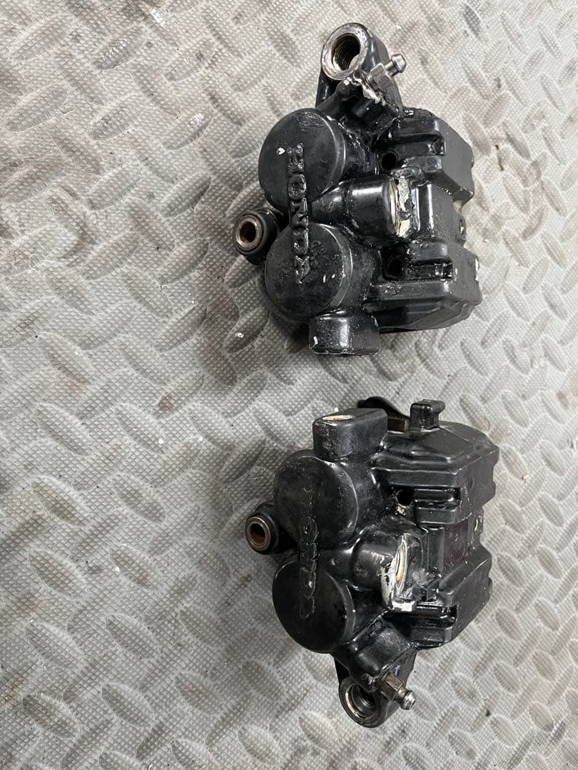 スーパーホーク　フロントホークブレーキキャリパー