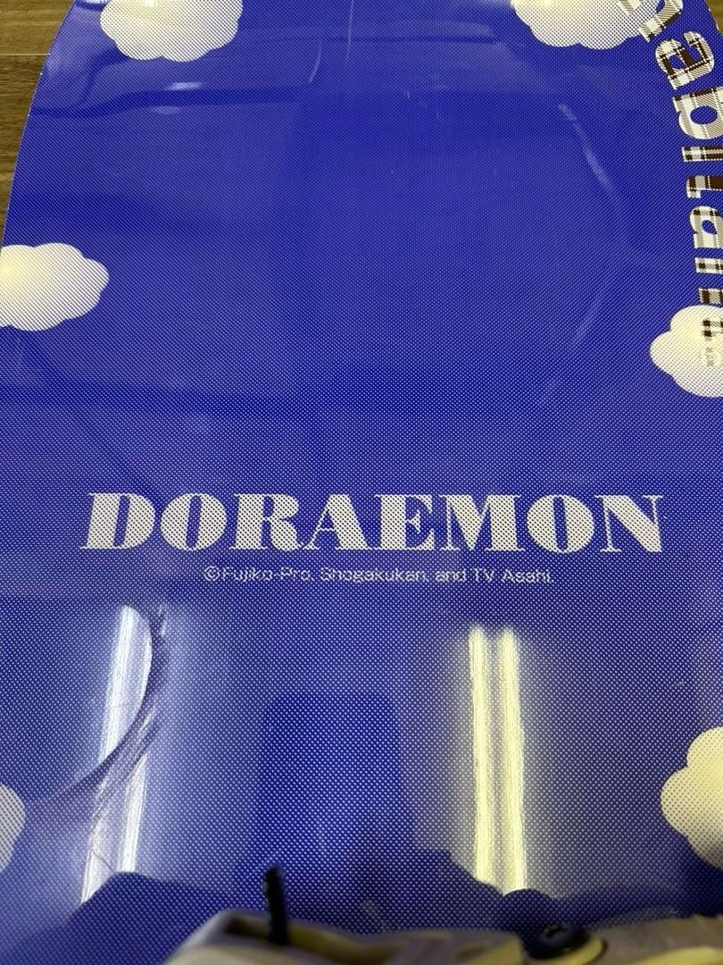 スノーボード DORAEMON 140cm ビンディングSALOMON XS