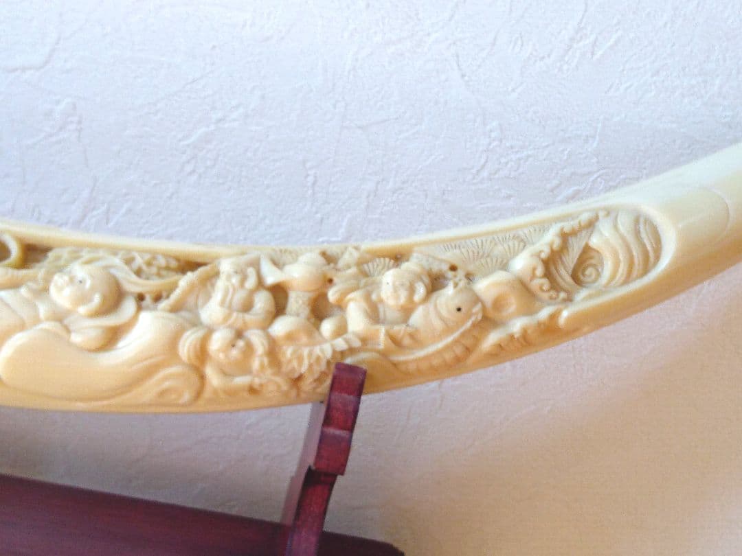 象牙風 一本物 置物 オブジェ 七福神 骨董品 彫り物 インテリア 骨董 象牙調