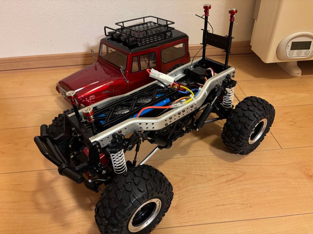 ま*き様 【新品！4WS！防水！】タミヤ CR-01 トヨタ ランクル40 フル