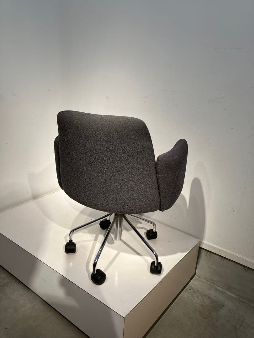 カルテル、モーレア、美品、ヴィコマジストレッティ、カッシーナ、ハーマンミラー