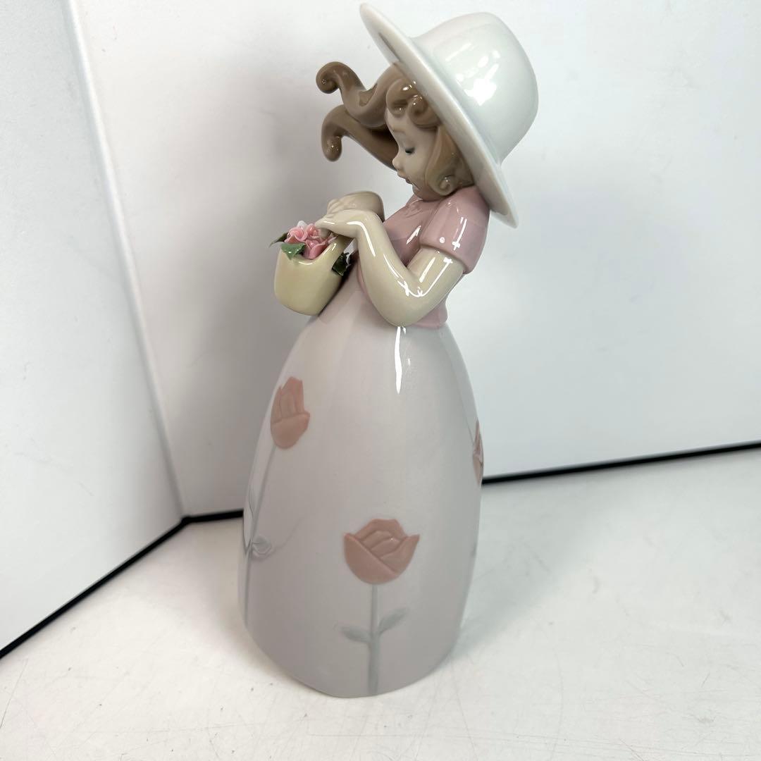【箱・保証書付き】リヤドロ リトルローズ　バラ色の服を着た少女 LLADRO