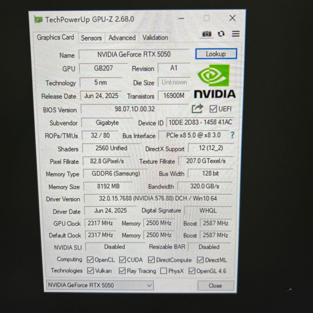 グラフィックボード・グラボ・ビデオカード GeForce RTX 5050 8G
