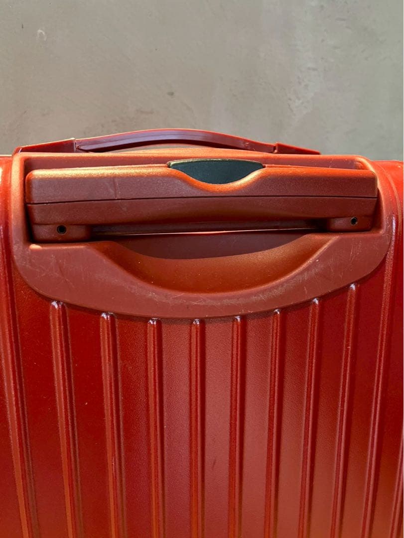 【極美品】リモワ　RIMOWA リモワ サルサ 2輪　レッド　63リットル