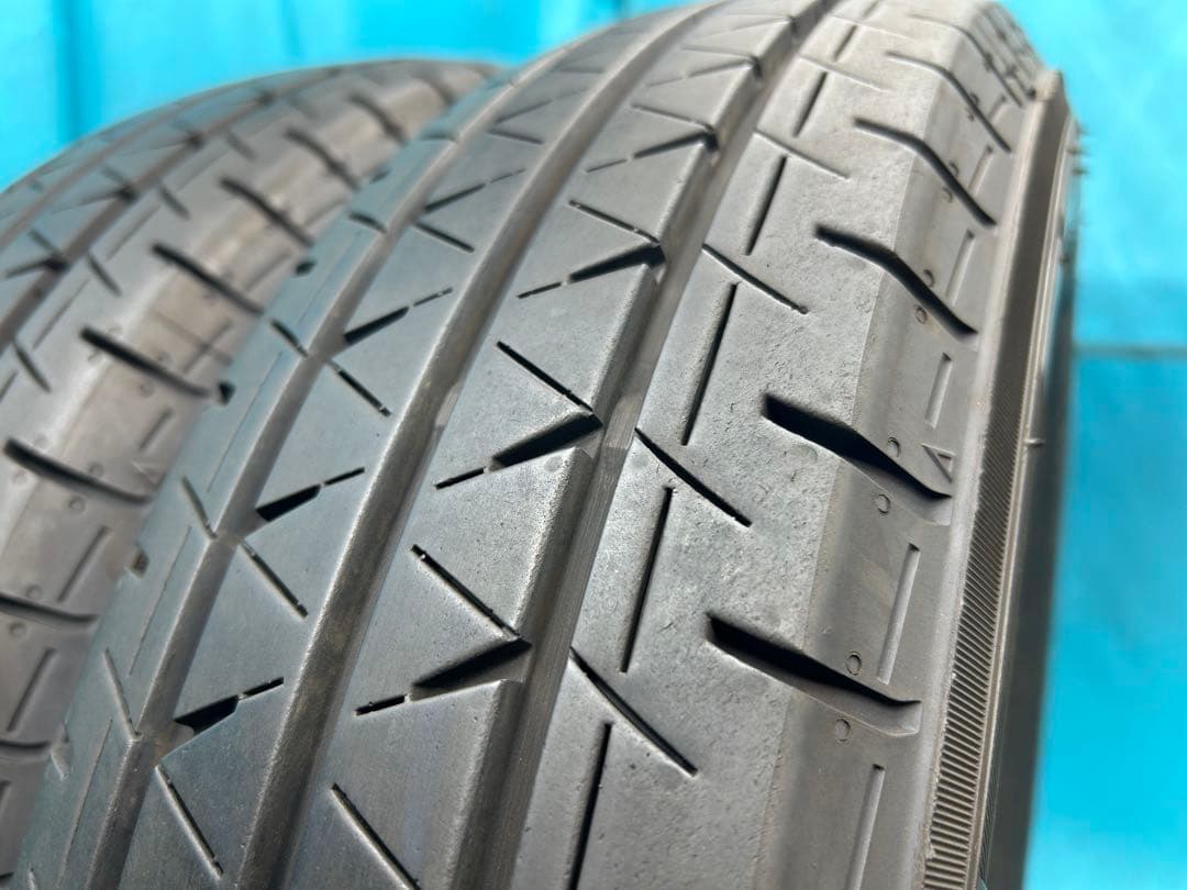 ②2024年製165/80R13 LT90/88Nツブ有り！中古タイヤ2本セット