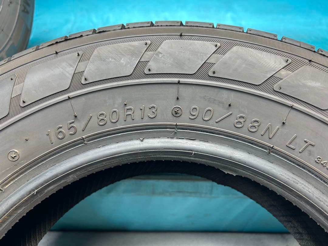 ②2024年製165/80R13 LT90/88Nツブ有り！中古タイヤ2本セット